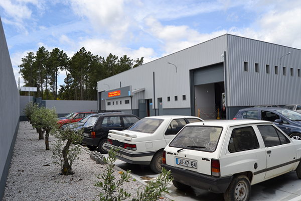 Pavilhão Auto Albino Pires Peças