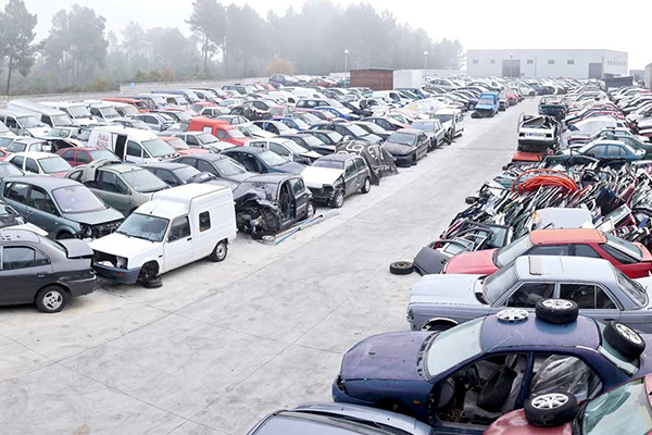 Espaço Exterior Auto Albino Pires Peças